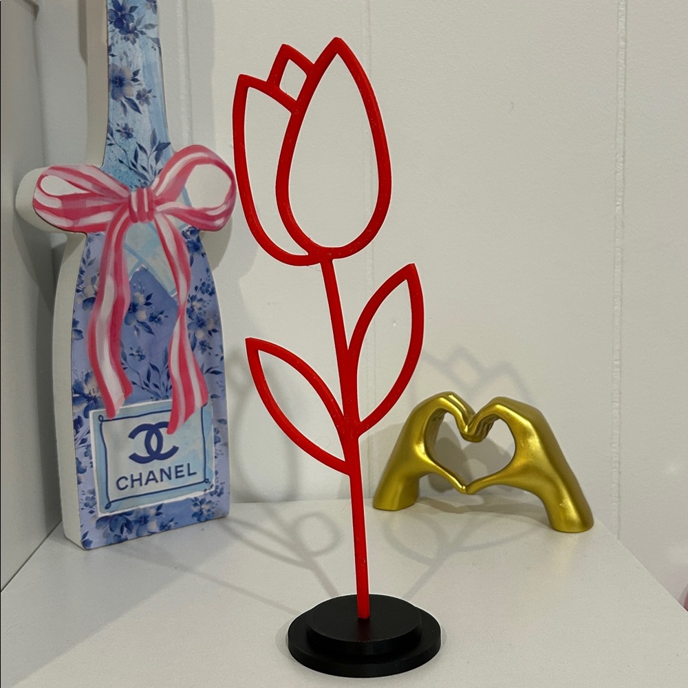 3D Printed Floral Tulip Decor - Picture 6 of 6